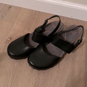 DANSKO Sandals Size 39 in black